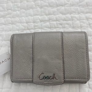 Coach Medium Wallet